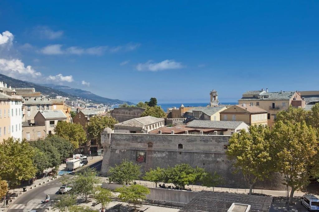 בסטיה Pepites Bastiaises Piazza D'A Appartement Roof Top Vue Mer מראה חיצוני תמונה
